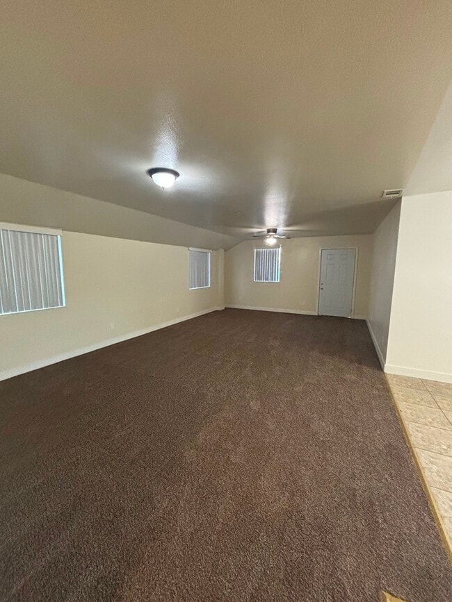 Photo - 136 W 84th St