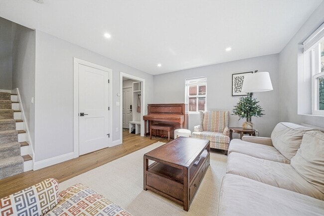 Photo - 61 Prince St Unit 75