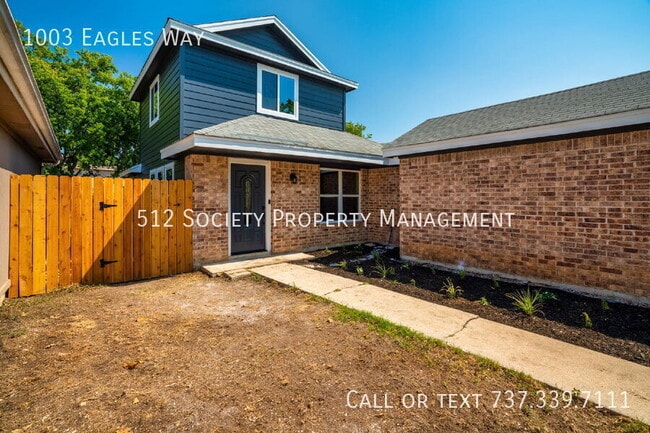 Photo - 1003 Eagles Way