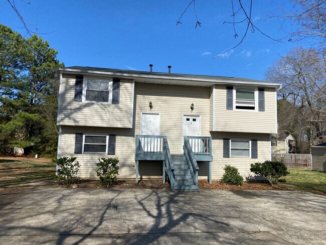 Photo - 2120 Bogarde St Apartment Unit B