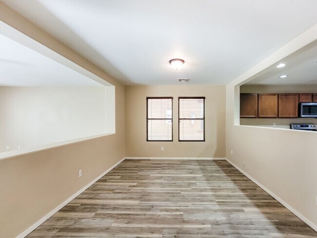 Photo - Large fully applianced kitchen!