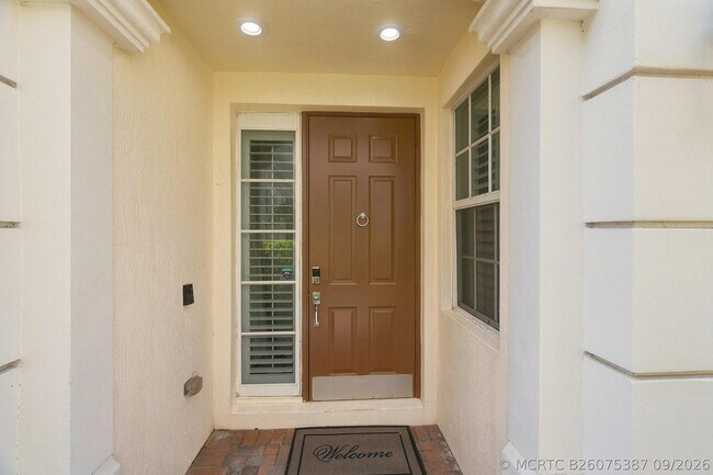 5550 NE Trieste Terrace
