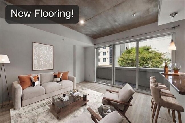 Building Photo - 44 Peachtree Pl NE Unit 428