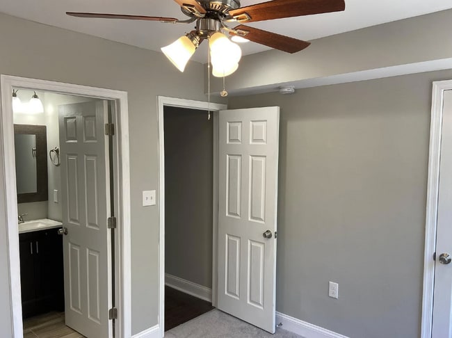 Building Photo - 223 51st St SE