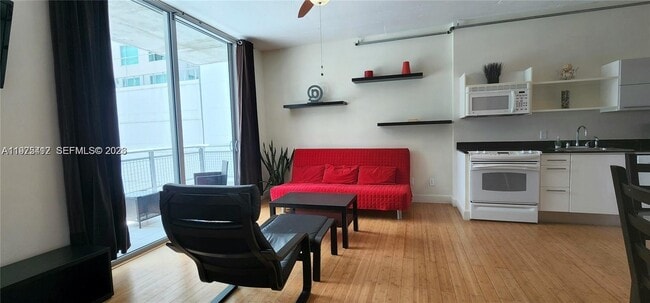 Photo - 690 SW 1st Ct Unit 1121