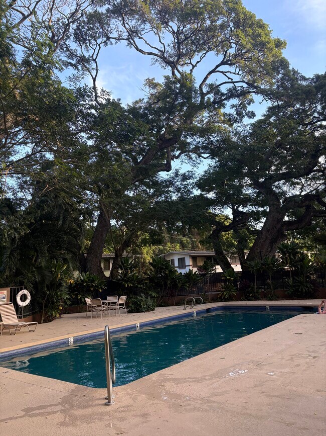 Outdoor Swimming Pool - 55 S Judd St Unit 2102