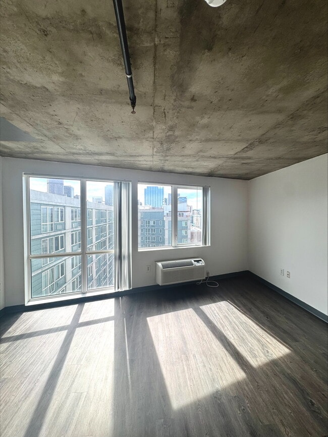 Studio Living Room - Broadway Plaza Lofts