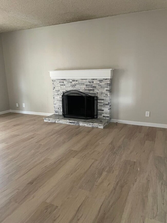 Beautiful 3 Bedroom 2 bath Home in Campbell Rental For Rent in Campbell