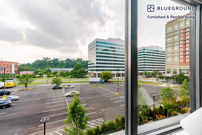 Photo - 3030 Potomac Ave Unit FL3-ID1013