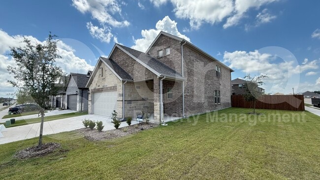 Photo - 529 Travine Dr