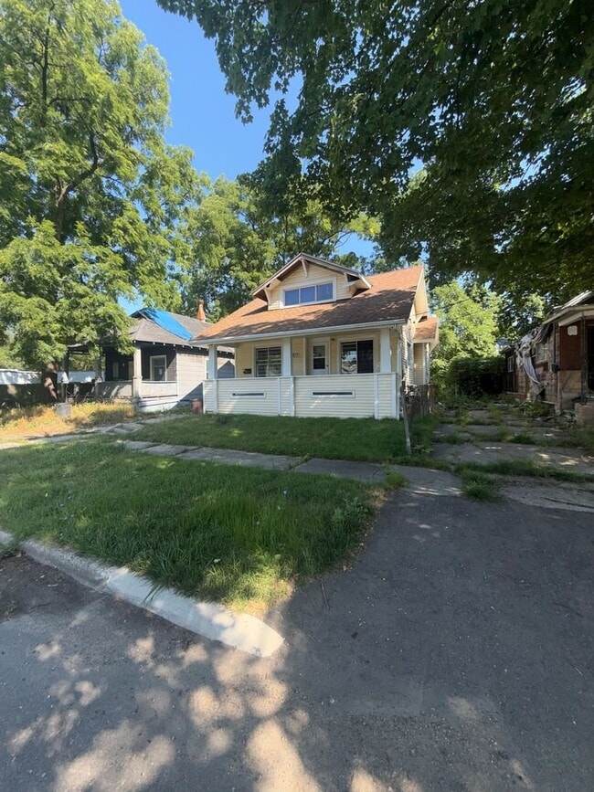 Photo - 2217 Maryland Ave