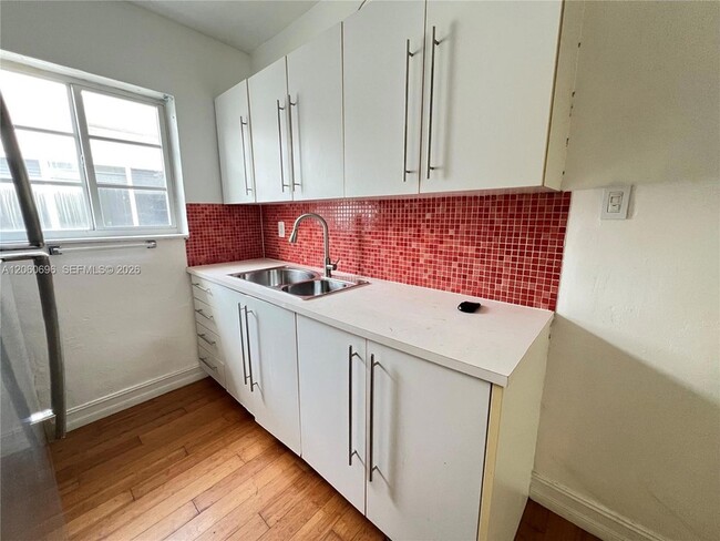 Photo - 7315 Byron Ave Unit 12