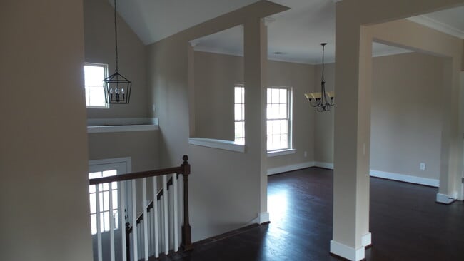 Photo - 200 Grande View Cir
