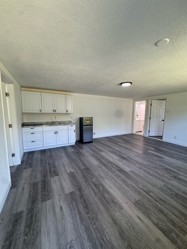 Photo - 3614 Vasco St