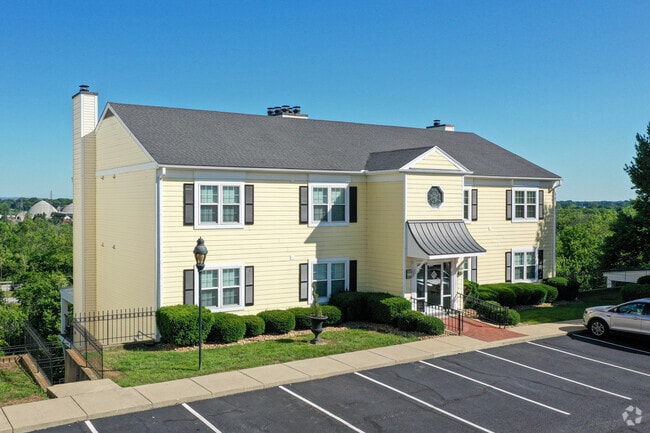 Fitzroy Louisville - Fitzroy Louisville