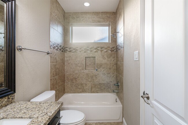 Photo - 1518 Birdsall St