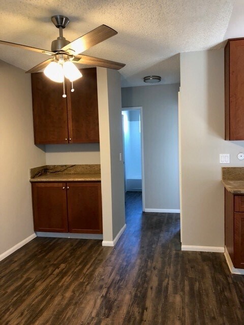 Photo - Royal Reed Apartments