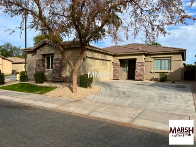 Building Photo - Nice 3 bedroom home with lots of personality in Chandler!