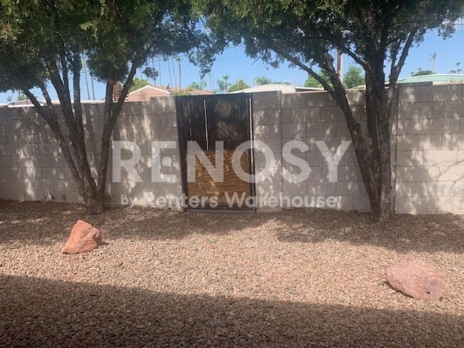 Photo - Ideal 2 BD/2 BA/2 CG Townhome with Community Pool Near Olive & 67th in Peoria!