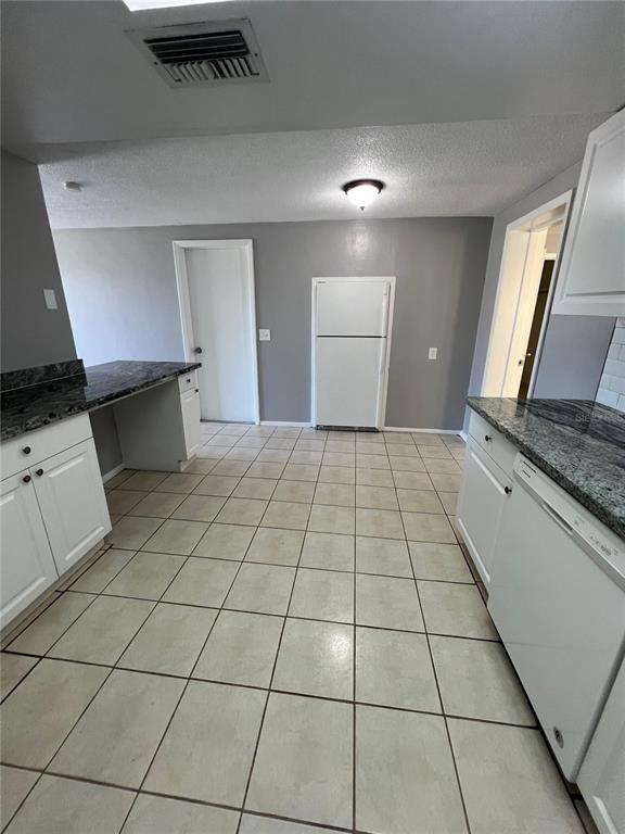 Photo - 10920 Jason Rd