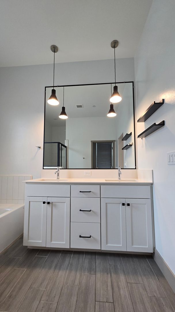 Photo - 9405 Parkwood Manor Dr