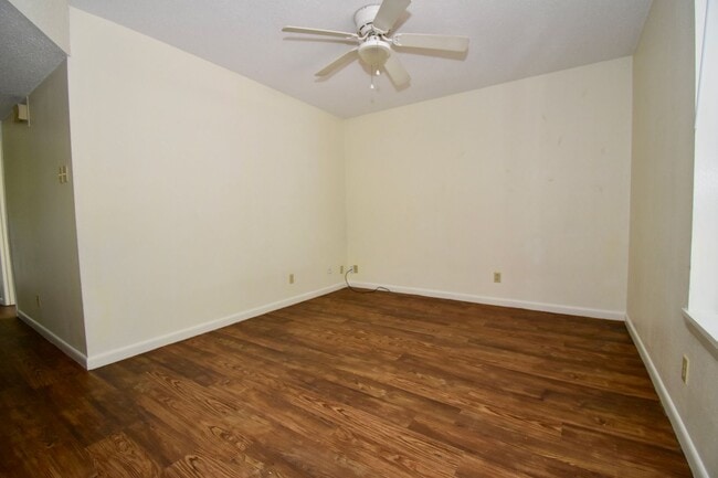 Photo - Saratoga Street Duplex Unit 811