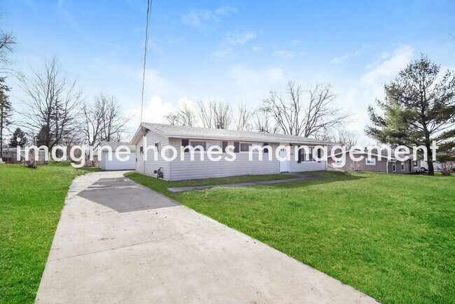 Recently Renovated 3 Bedroom Ranch Home in...