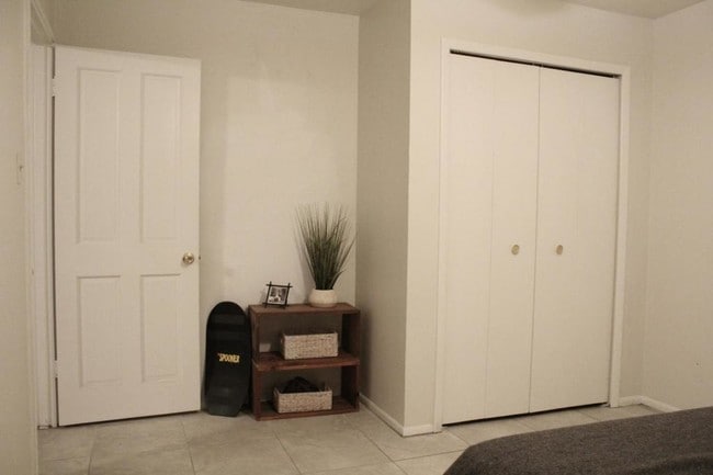 Photo - 1021 Alvarado Dr SE Unit C