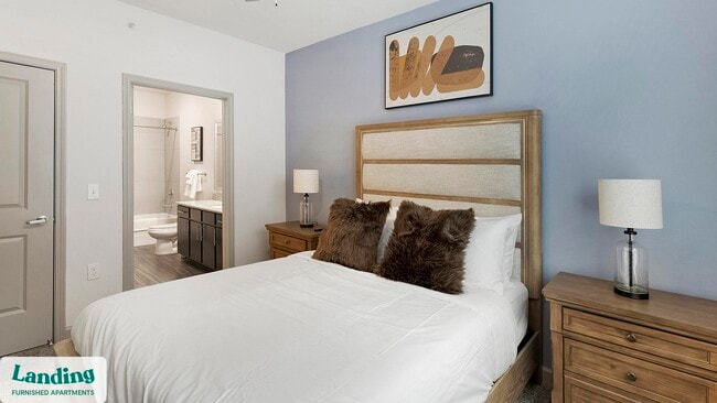 Photo - 2800 NE Green Oaks Blvd Unidad 5207