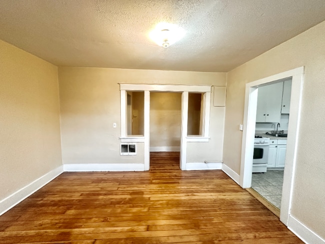 Photo - 816 S 8th St Unidad B1