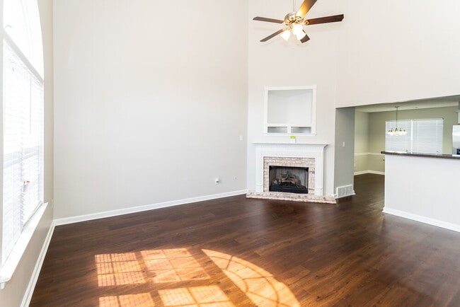 Photo - 225 Magnolia Garden Ln