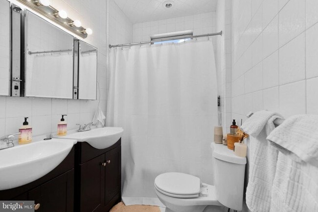 Photo - 508 Bainbridge St Unidad FL2