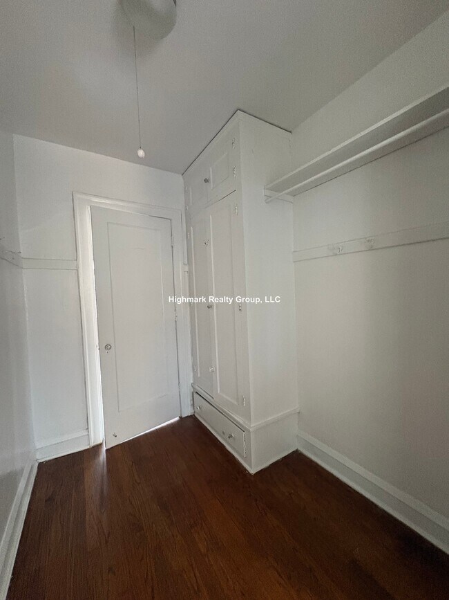 Photo - 909 Elmwood Ave Unit 3NK