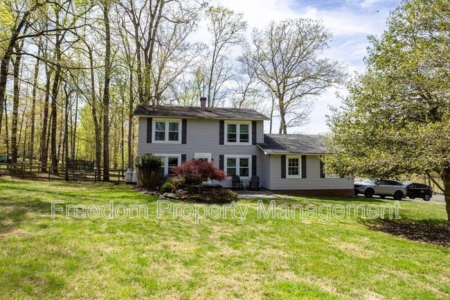 Photo - 6197 Edwards Dr