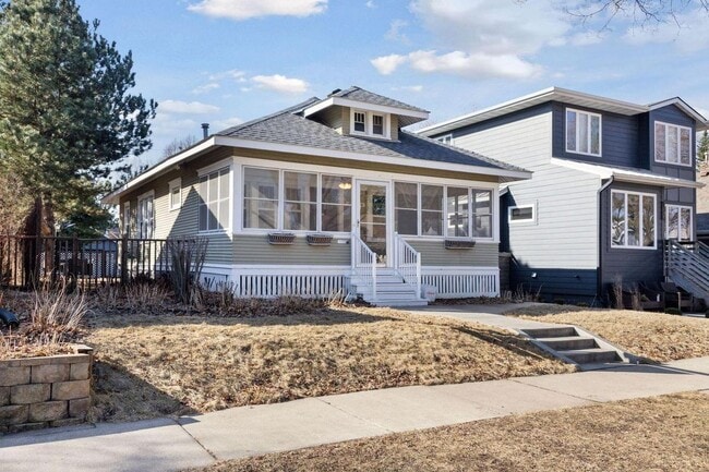 Building Photo - 1738 Palace Ave