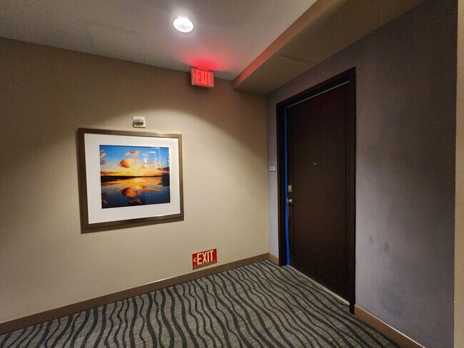 Photo - Beautiful Two Bedroom High Rise Condo