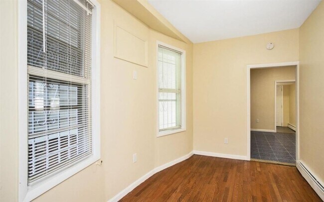 Photo - 213 Nunda Ave