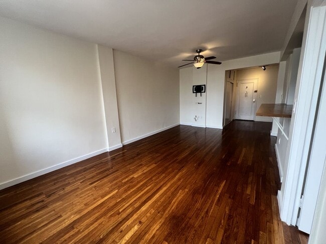 Photo - 50 Kenilworth Pl Unit 3A