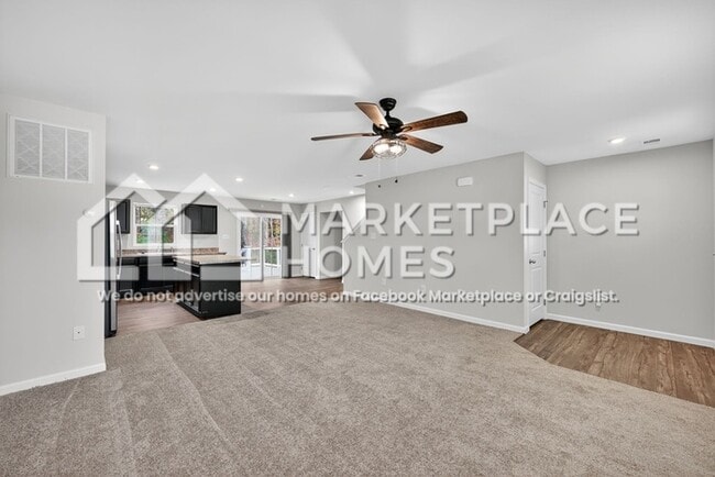 Photo - 807 Sun Vly Wy