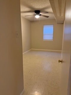 Dormitorio - 3501 McDonell Ave Unidad J Cruz Properties