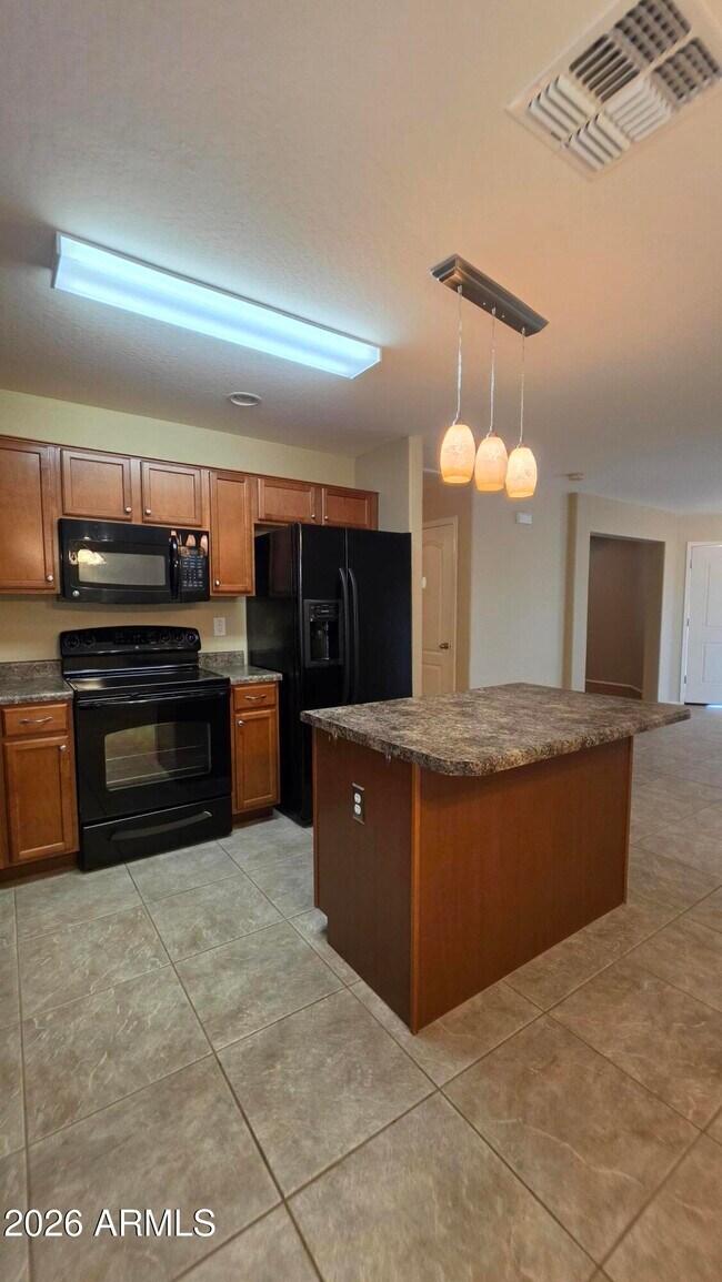 Photo - 40458 W Hayden Dr