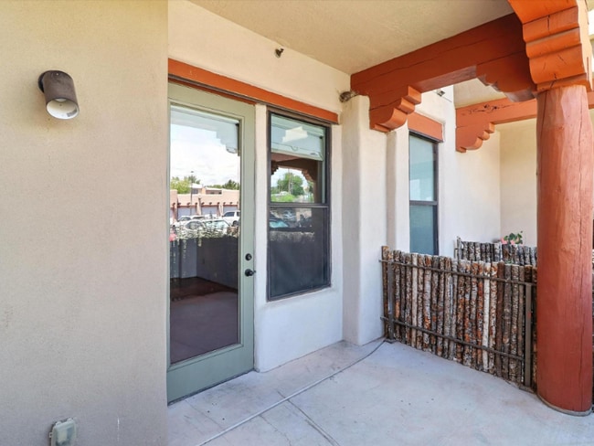 Photo - 1405 Vegas Verdes Dr Unit 128