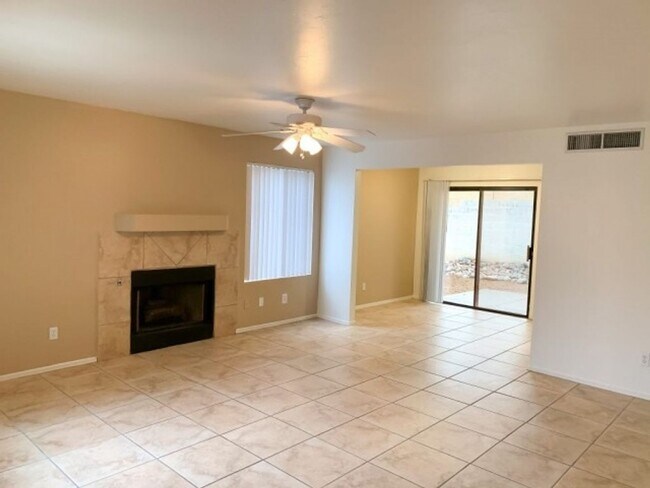 Photo - 9111 E Broadway Blvd Unit 09-102