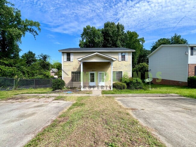 Photo - 1603 Westchester Dr Townhome
