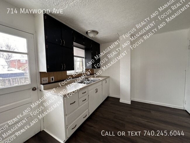 Photo - 714 Maywood Ave