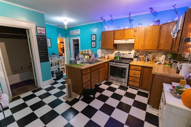 Photo - Huge sunny vintage 4bedroom apartment Unidad 1