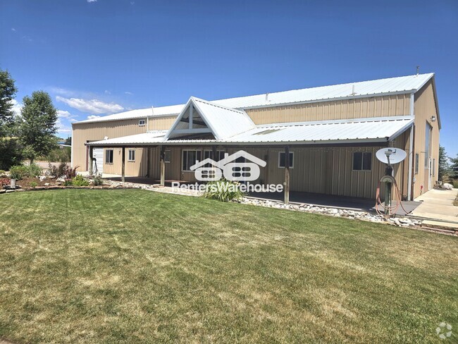 Building Photo - 999 Castlewood Dr Rental