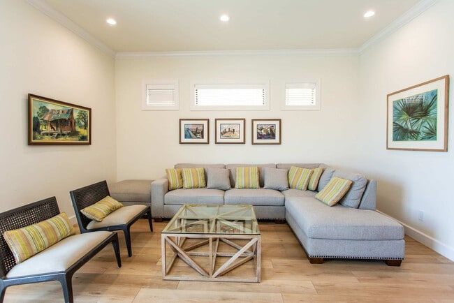 Photo - 588 111th Ave N Unit SI ID1504179P