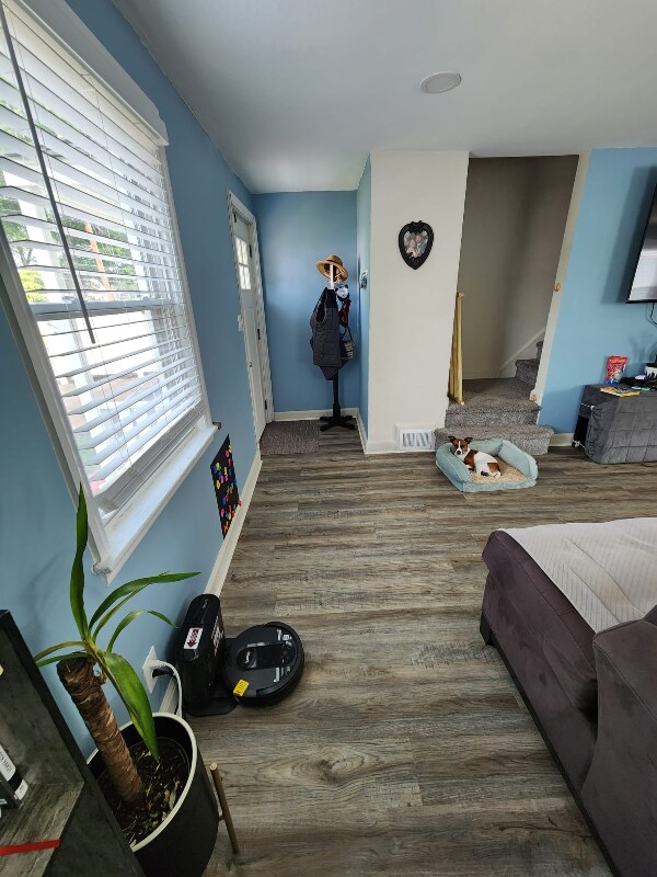 Photo - 612 Thomas Pl