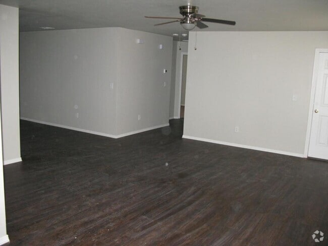 Building Photo - 11719 Surrey Hills Blvd Rental
